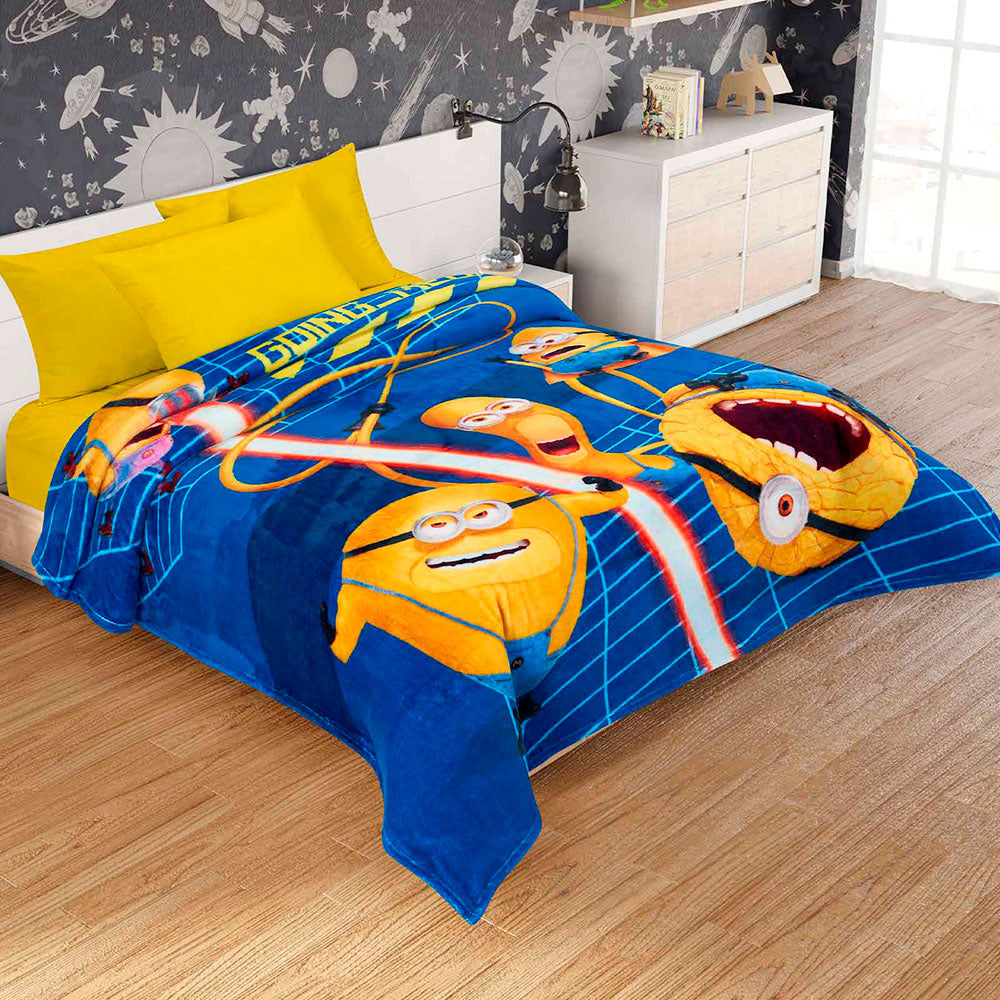Cobertor Serenity Minions Matrimonial 1.80 x 2.10 mts.