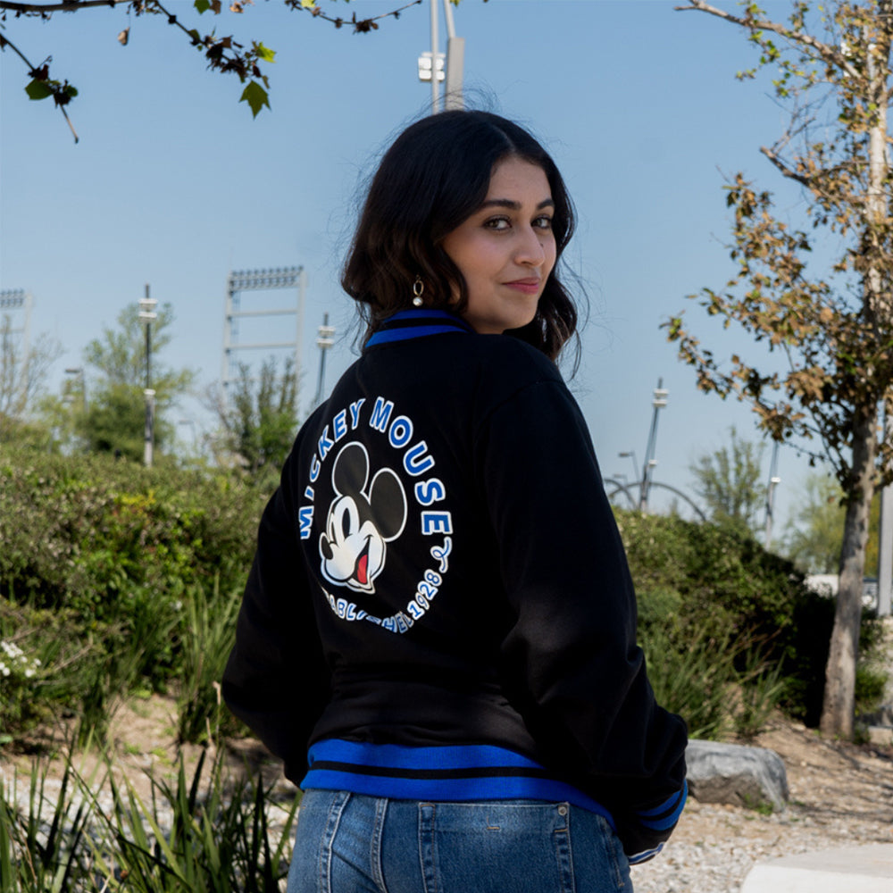 Chamarra Universitaria Básica Disney Mickey TEC Negro