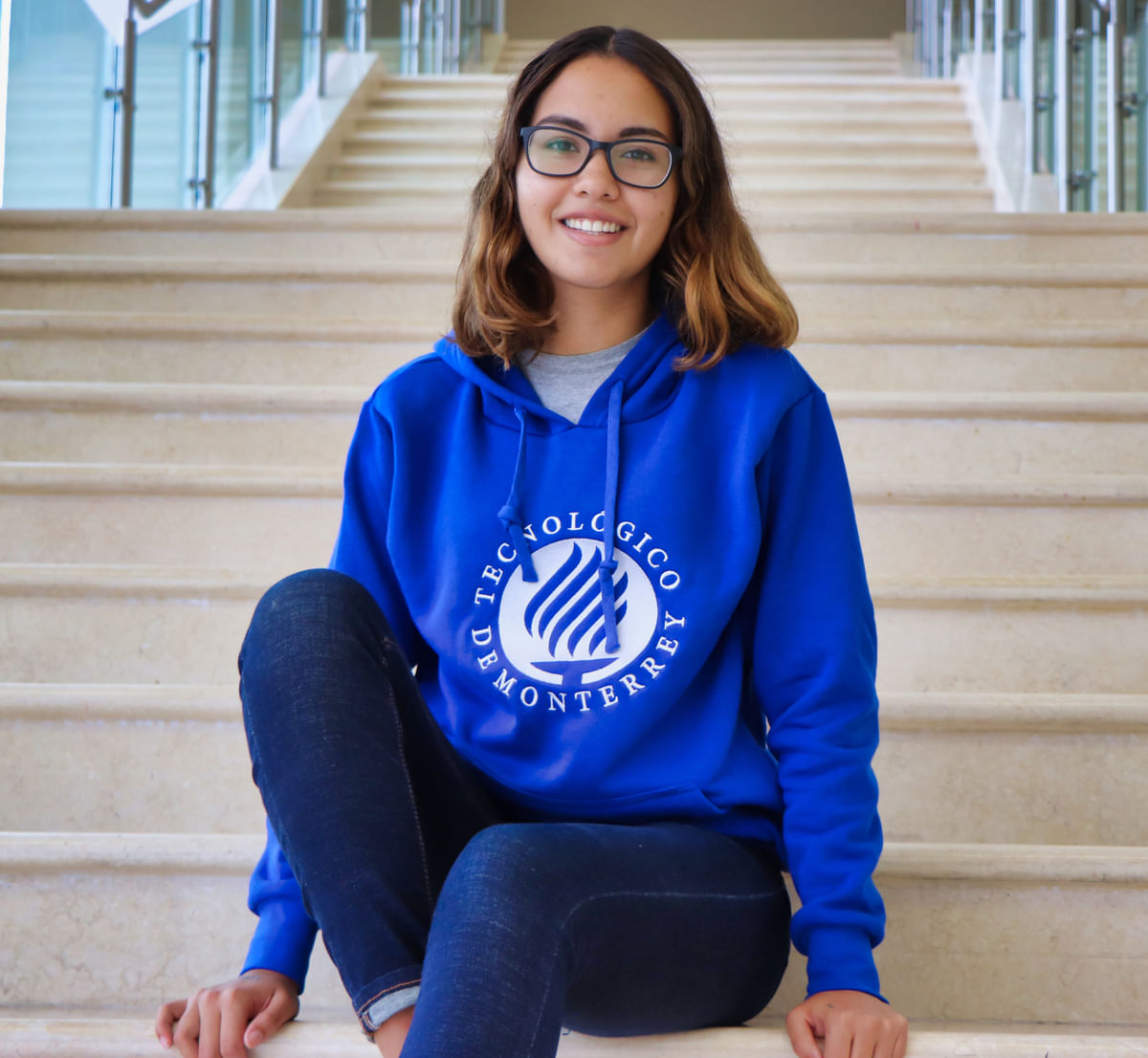Sudadera Essential Tecnológico de Monterrey azul, unisex