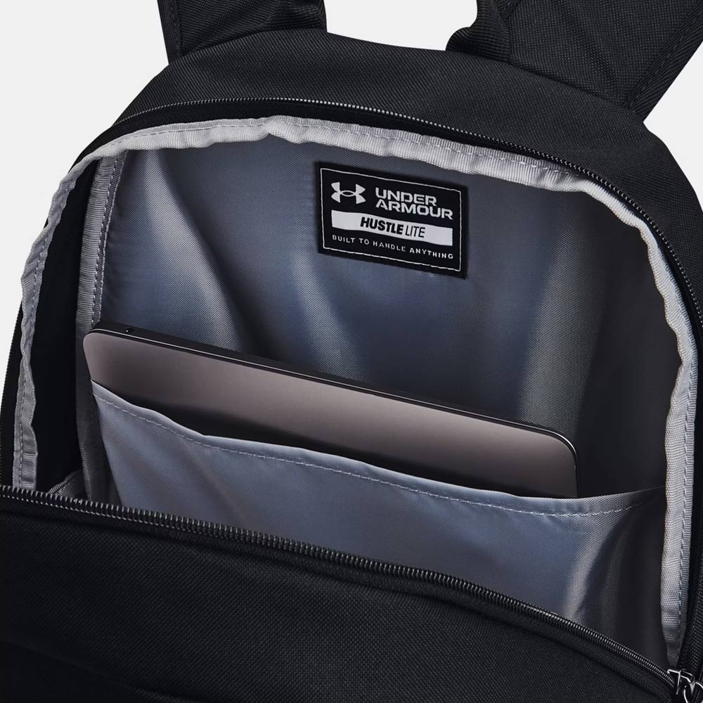 Mochila Under Armour Borregos Hustle Lite Backpack, Negro